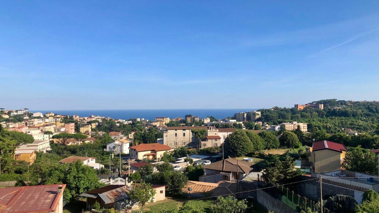 مبيت وإفطار SantʼAgata sui Due Golfi Nostos Casale المظهر الخارجي الصورة