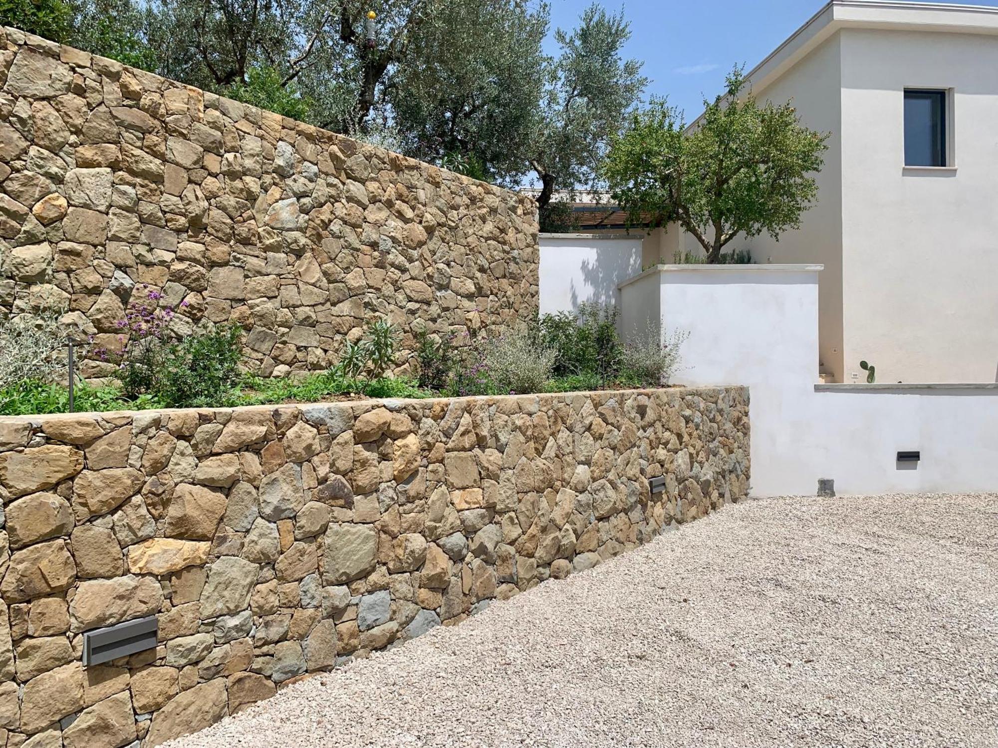مبيت وإفطار SantʼAgata sui Due Golfi Nostos Casale المظهر الخارجي الصورة